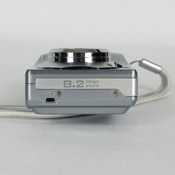 Kodak EasyShare C813 8.2 Megapixels Digital Camera Silver 1GB SD TESTED WORKS - Picture 12 of 13